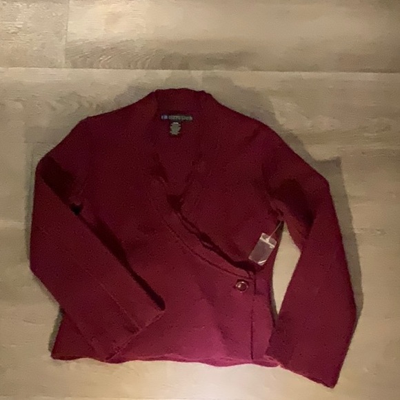 I.B. Diffusion Brand New Vintage (90s) Burgundy Ladies 100% Wool Jacket/Sweater - Picture 3 of 10